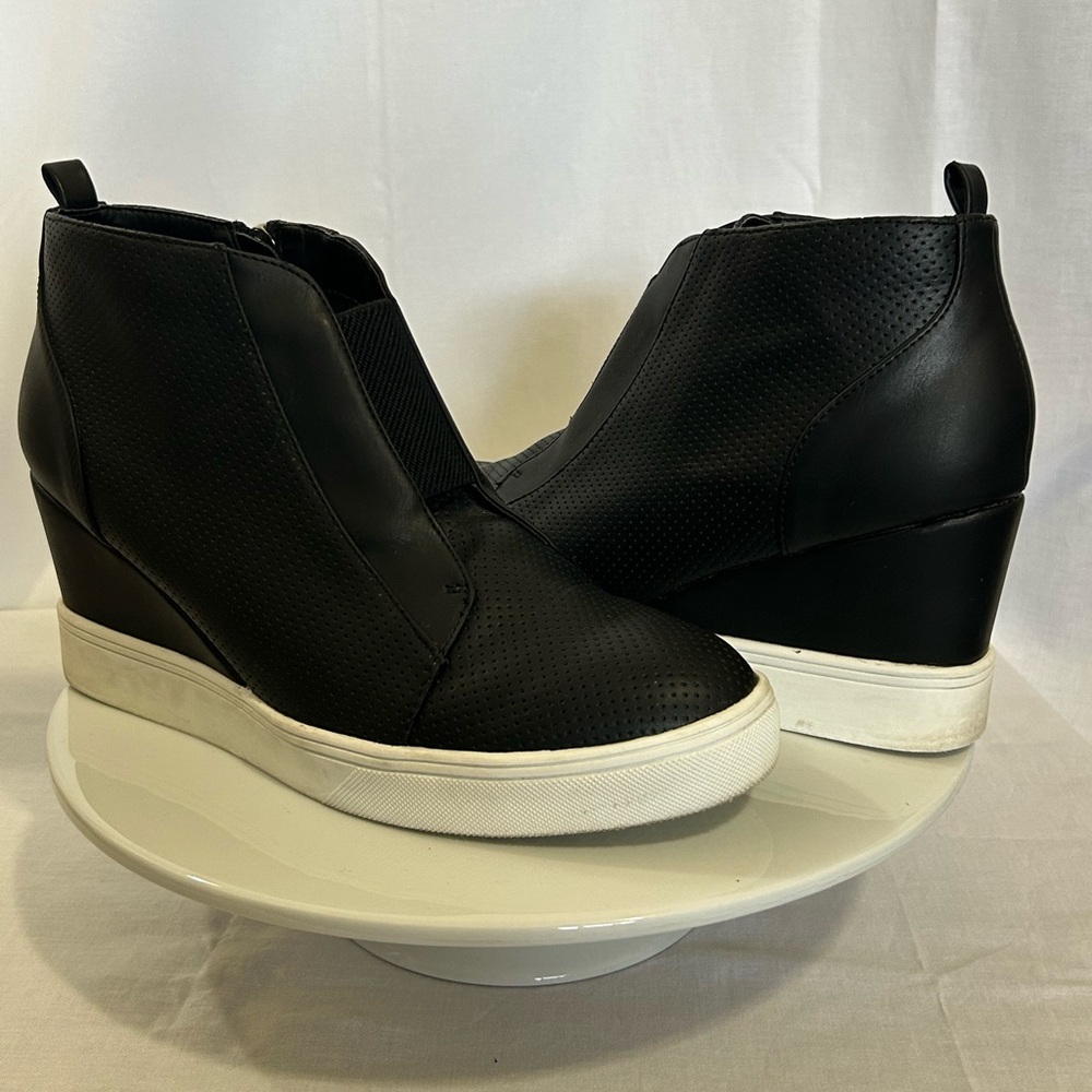 MIA - Black and White Wedge Sneakers